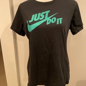 Nike t-shirt